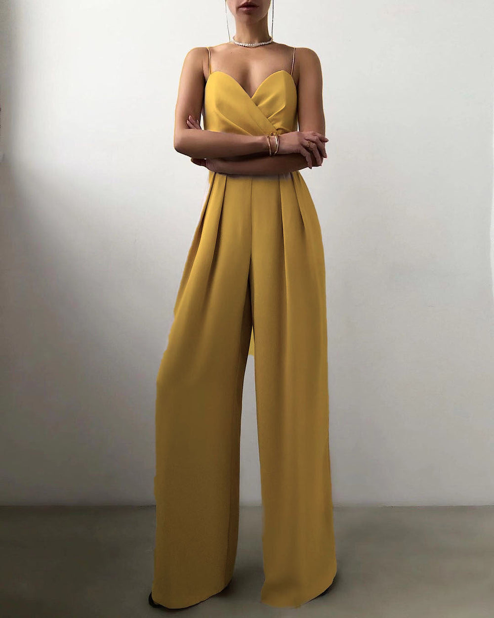 Rebecca | Overall mit geradem Bein, hoher Taille und feinen Trägern