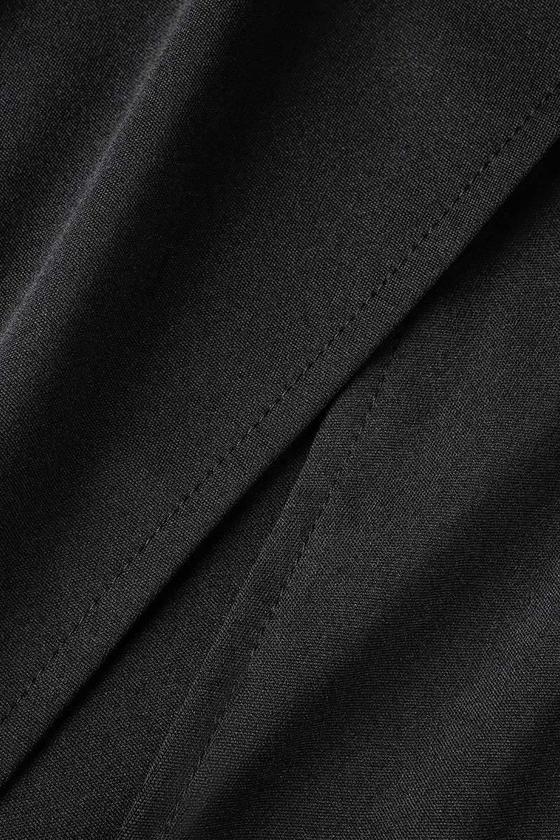 Evie | Elegantes ärmelloses Kleid mit diagonaler Halslinie