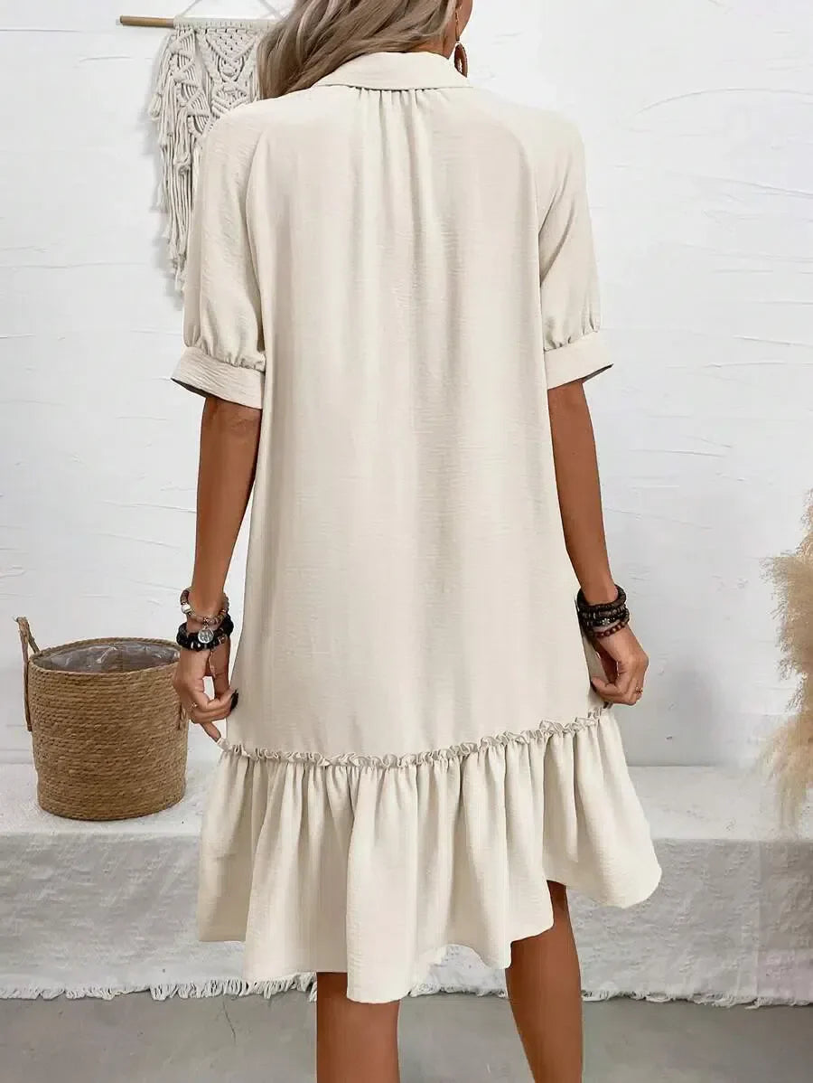 Victoria | Lässiges Button-Kleid mit Stufensaum