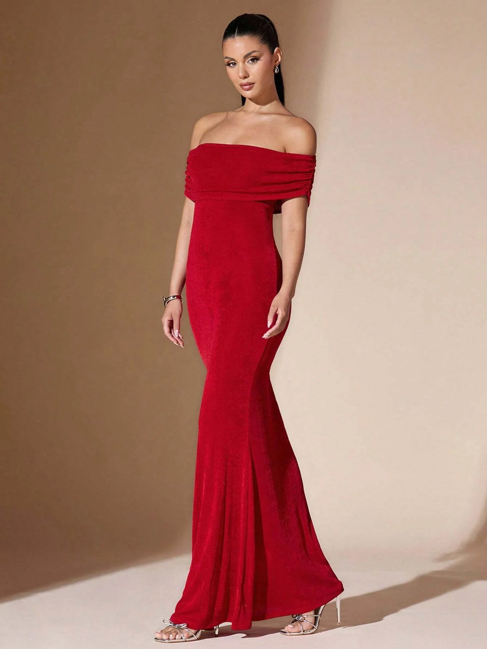 Julina | Schulterfreies Kleid