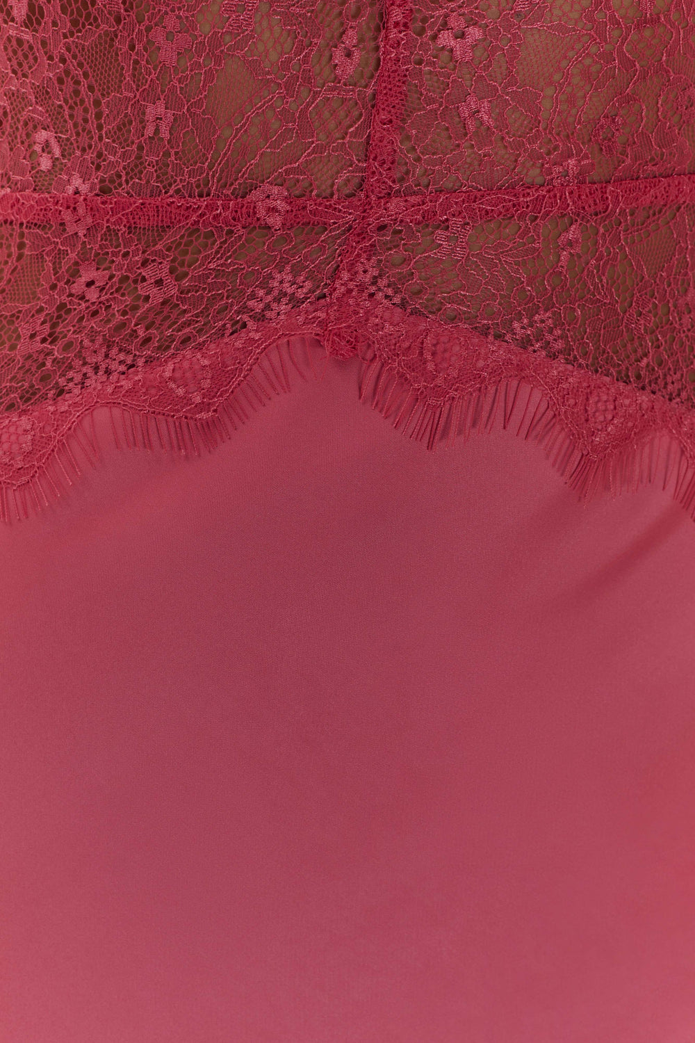 Kalira | Satin-Spitzen-Maxikleid
