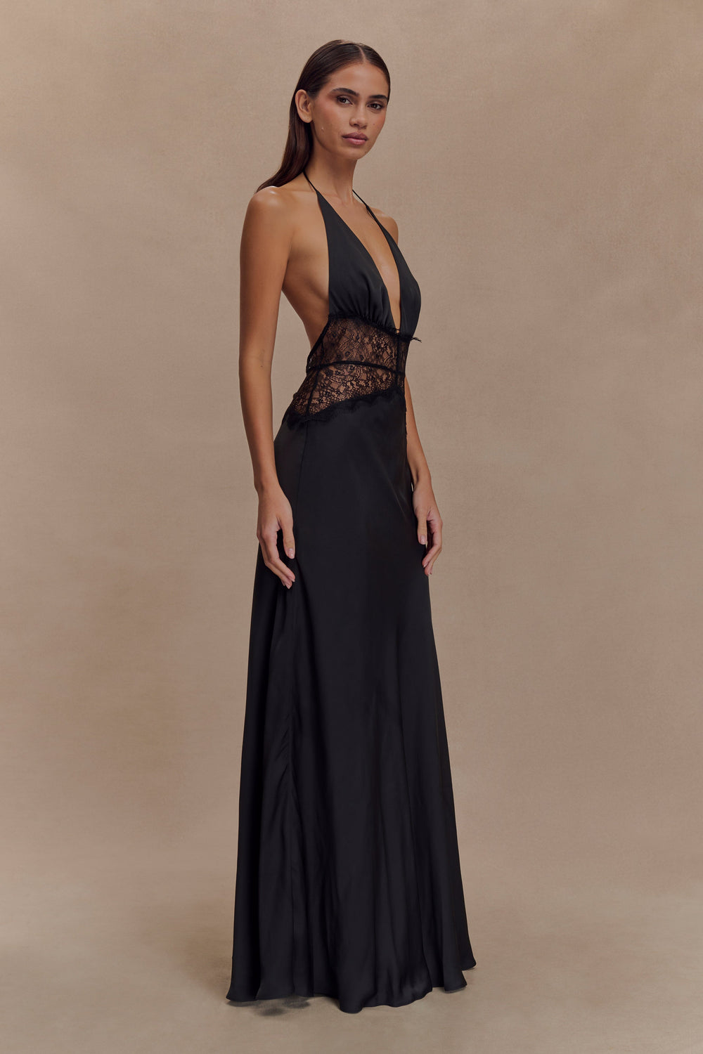 Velina | Traumhaftes Kleid aus Spitze und Satin
