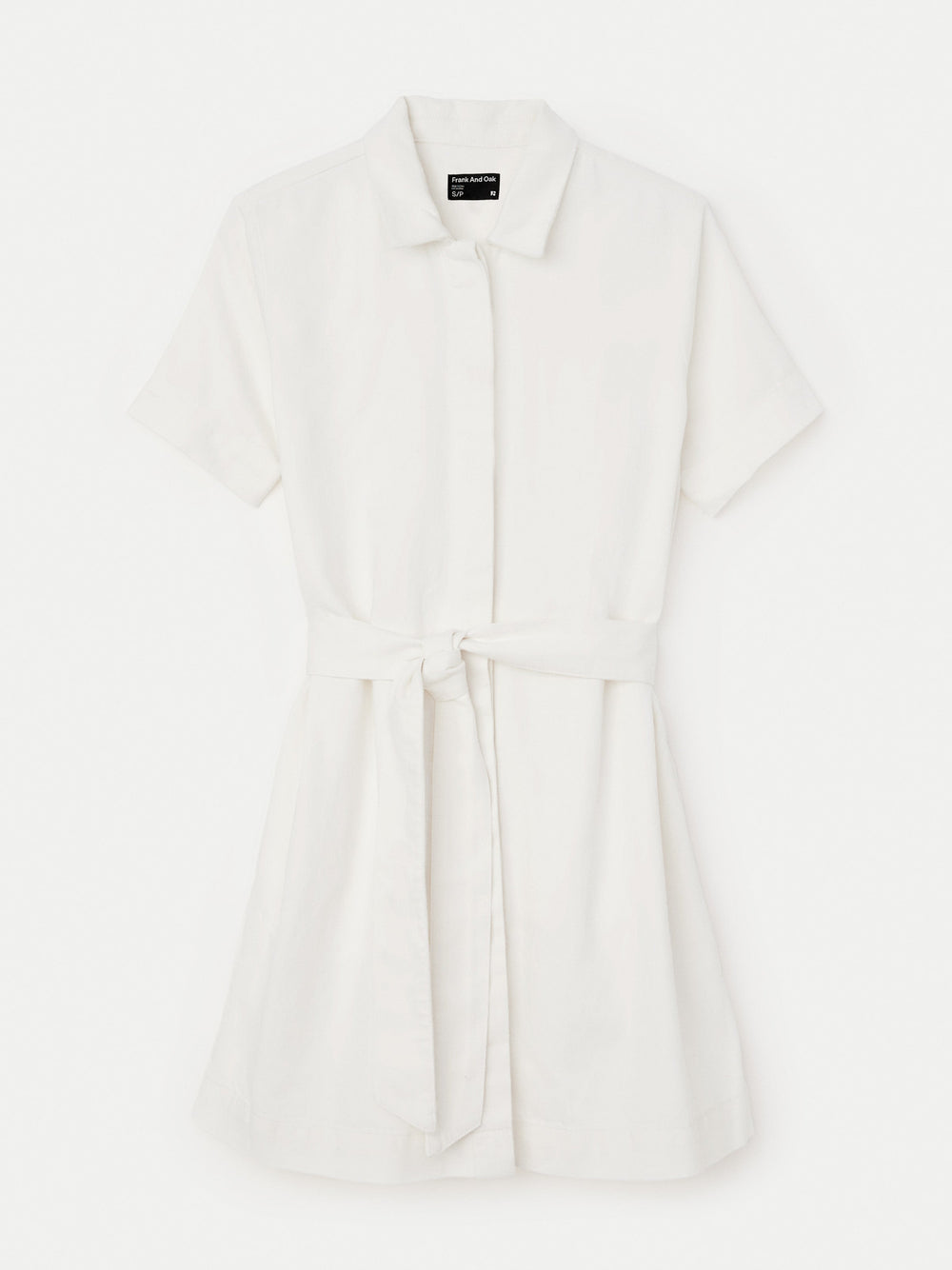Danielle | Das Camp-Kragen-Kleid aus baumwollähnlichem Hanf in Offwhite