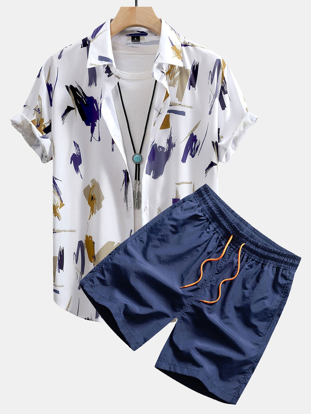 Hemd mit Pinselstrichmuster und Badehose mit Knopfleiste