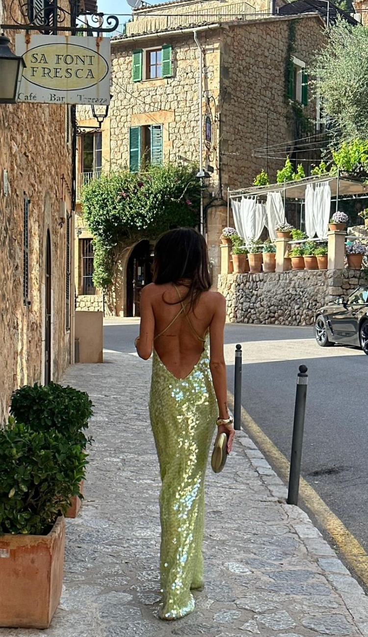 Harper | Funkelndes grünes Pailletten-Maxikleid
