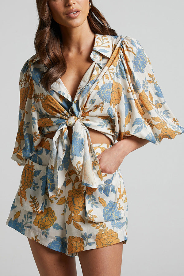 Hawaii | Geblümtes Strand-Set mit Oversize-Hemd, Triangel-Bikini-Top und Shorts mit Taschen