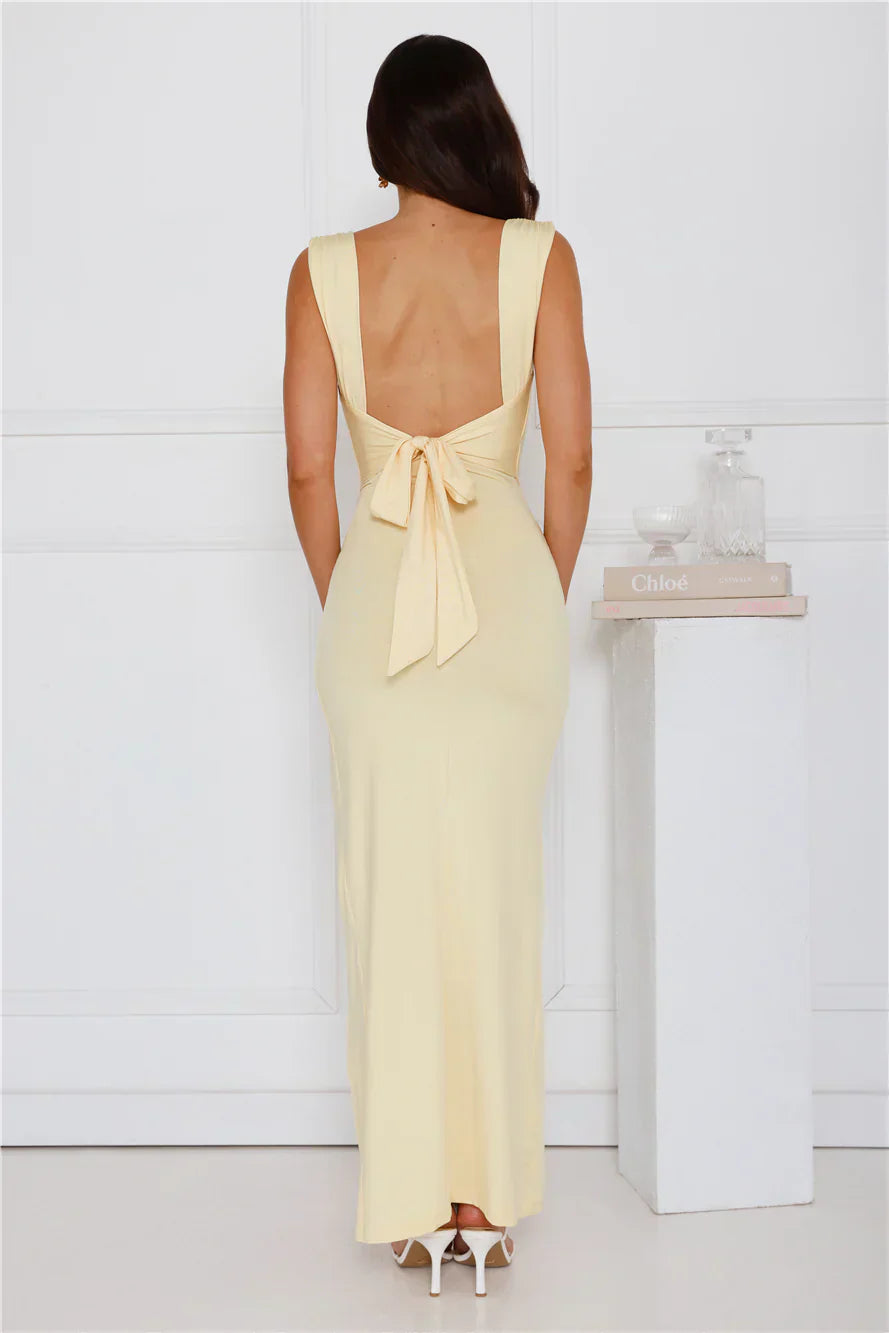 Orlaya | Kleid mit flüsternder Blüte