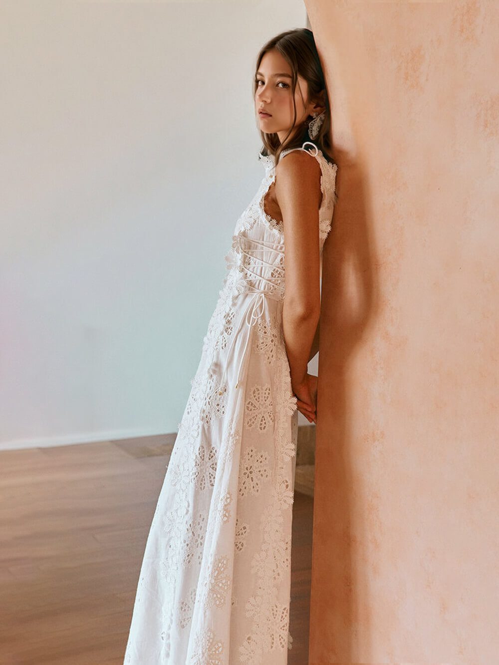 Greta | Elegantes Kleid mit Cut-Outs