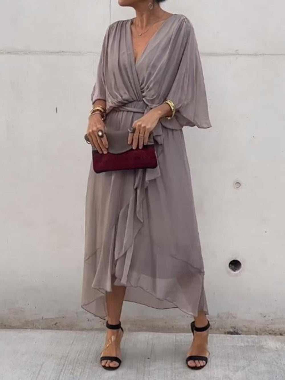 Taylor | Stilvolles und elegantes Chiffonkleid mit V-Ausschnitt