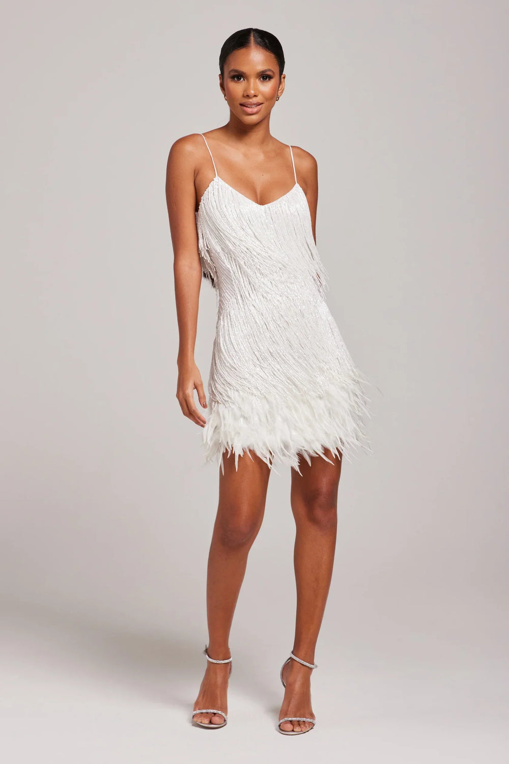 Sorvaya | Glamouröses Federkleid