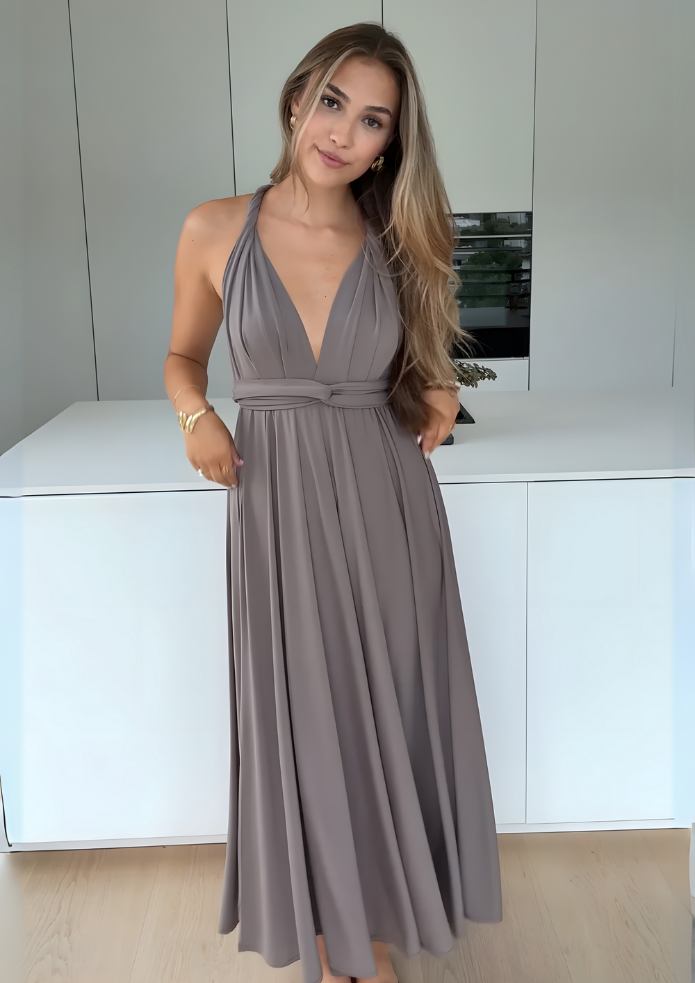 Nyxara Wandelbares Maxi-Kleid | Taupe