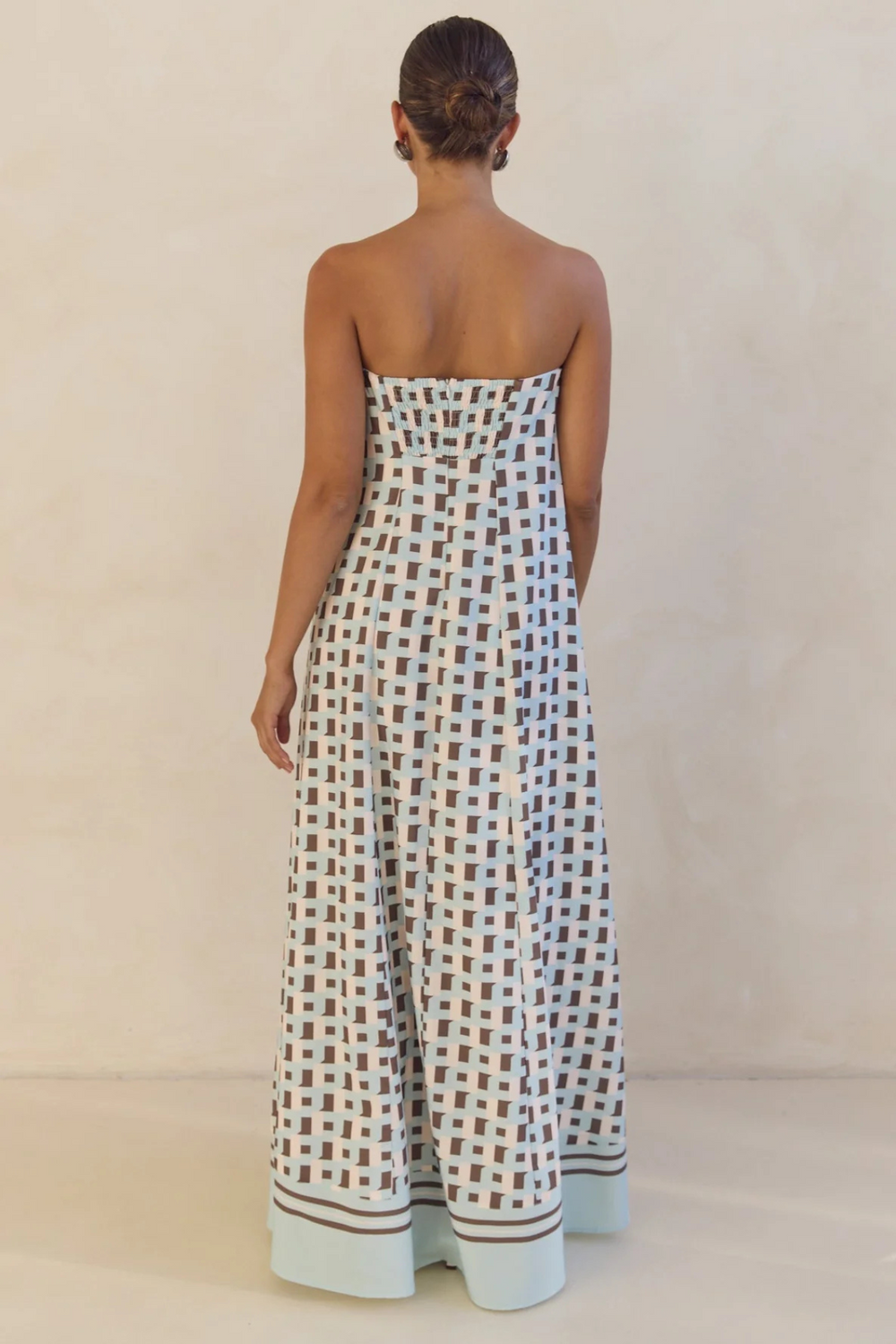 Arya Schulterfreies Maxikleid | Braunes Quadrat