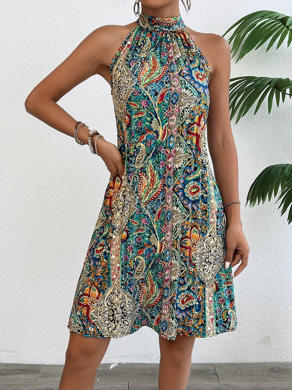Blaire | Kleid mit plissiertem Neckholder-Ausschnitt