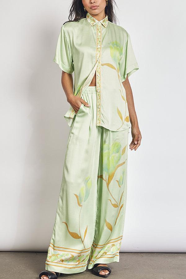 Niah | Zweiteiliges Blumen-Set mit Kurzarmhemd und weiten Hosen mit Taschen und Taillenkordel