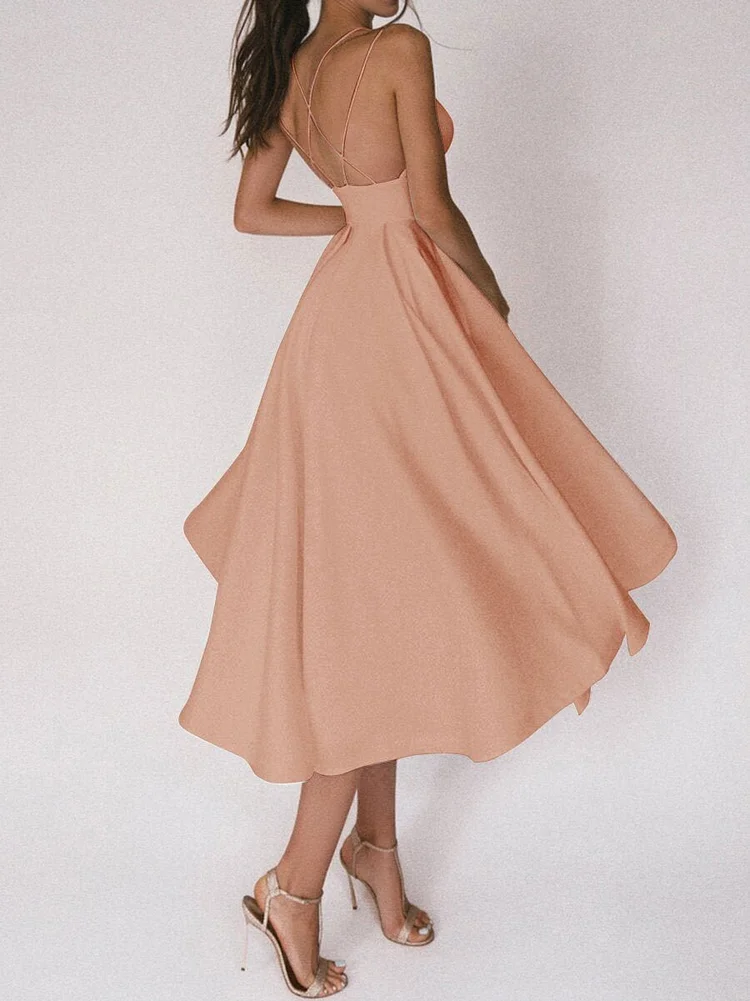 Simona | Partykleid mit Trägern und tiefem V-Ausschnitt