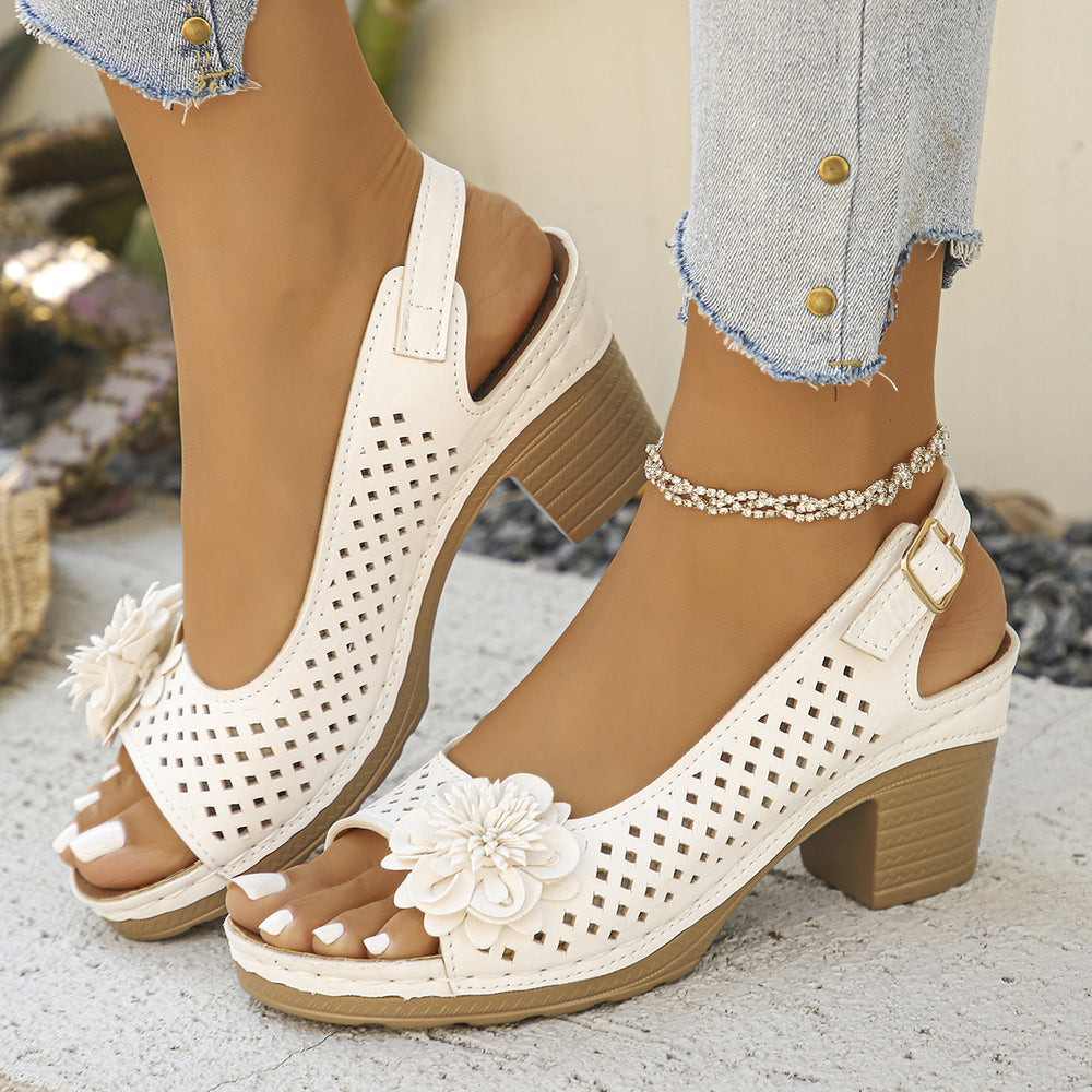 Kalani | Schicke Blumensandalen