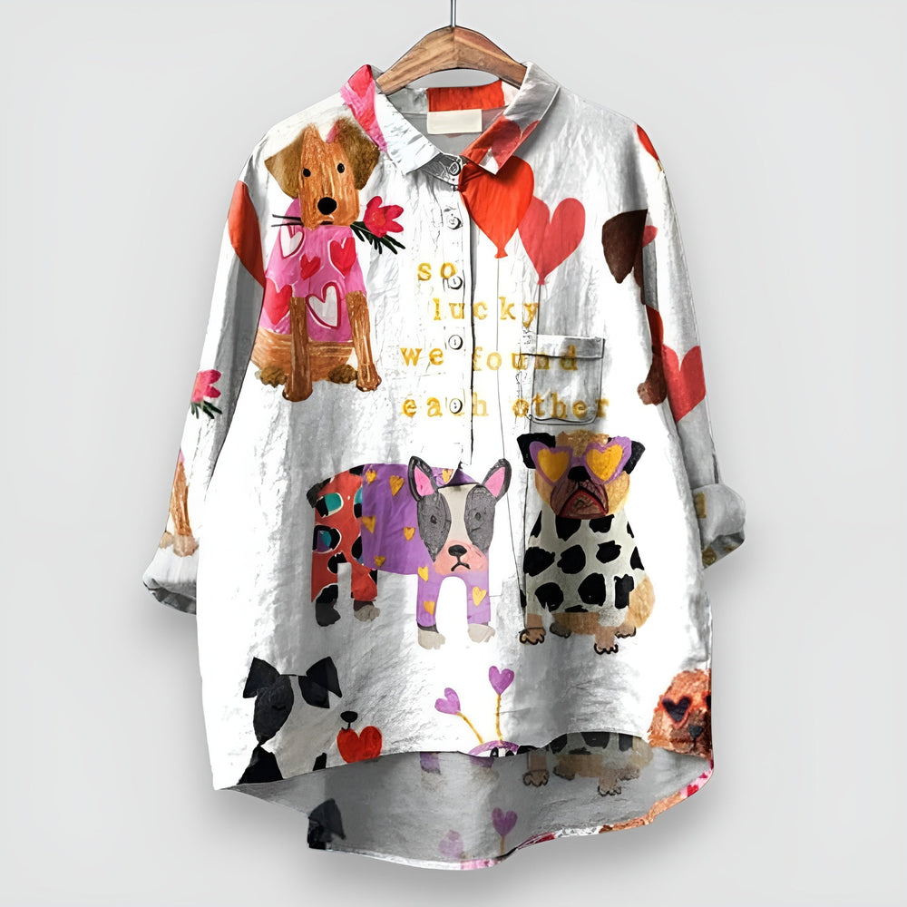 Vespera | Verspielte Welpenmuster Bluse