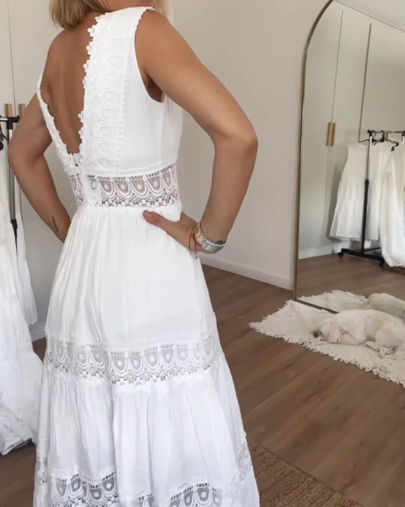 Kim | Spitzenkleid mit V-Ausschnitt