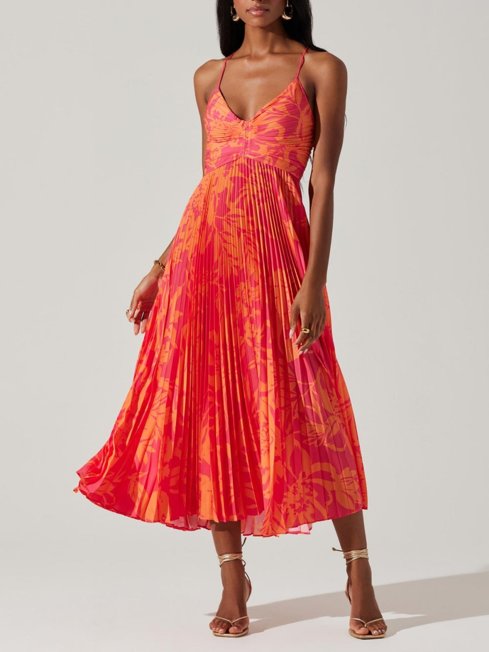 Elegantes Midi-Kleid mit Blumenmuster und Falten