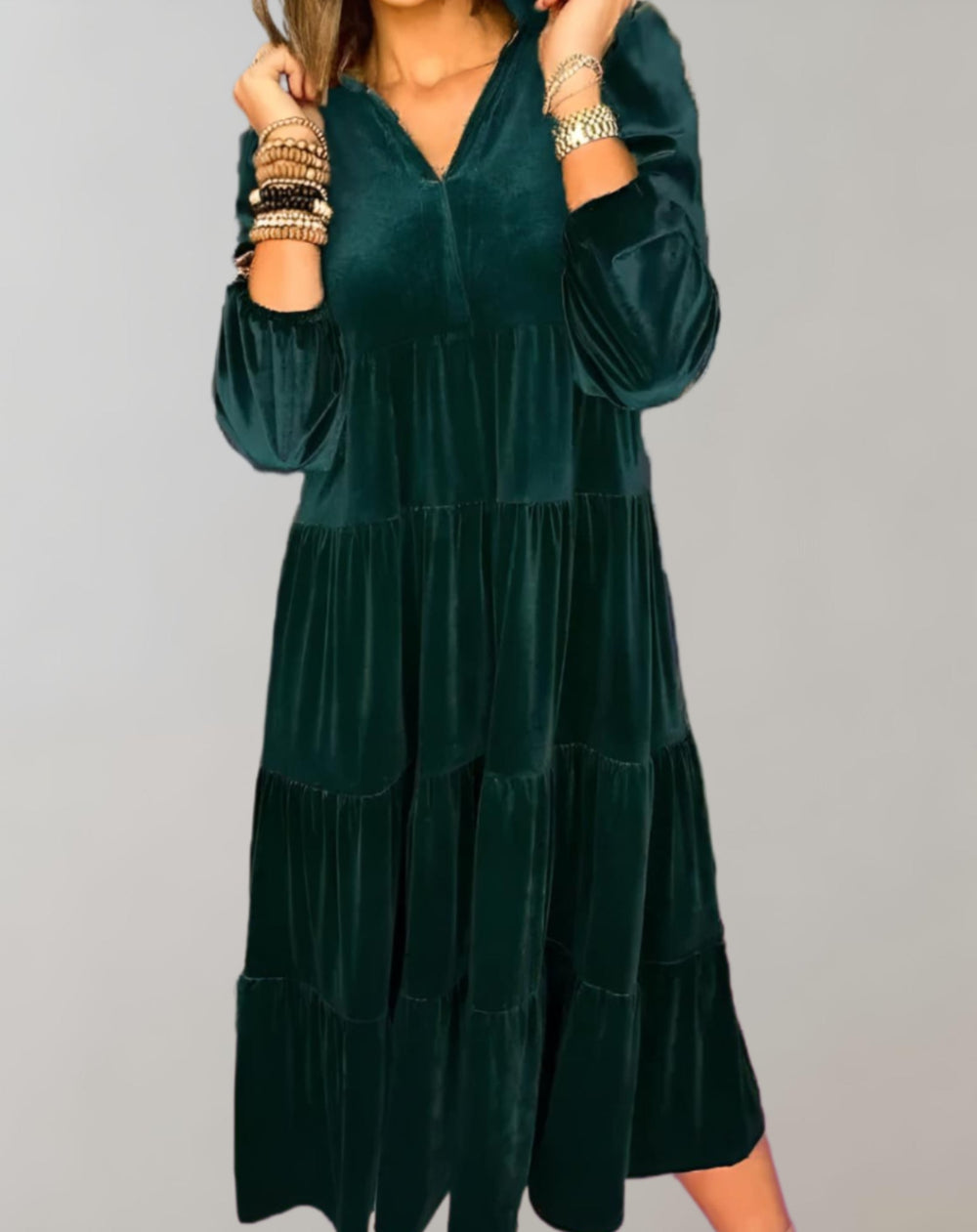 Jade | Locker sitzendes Samtkleid mit V-Ausschnitt