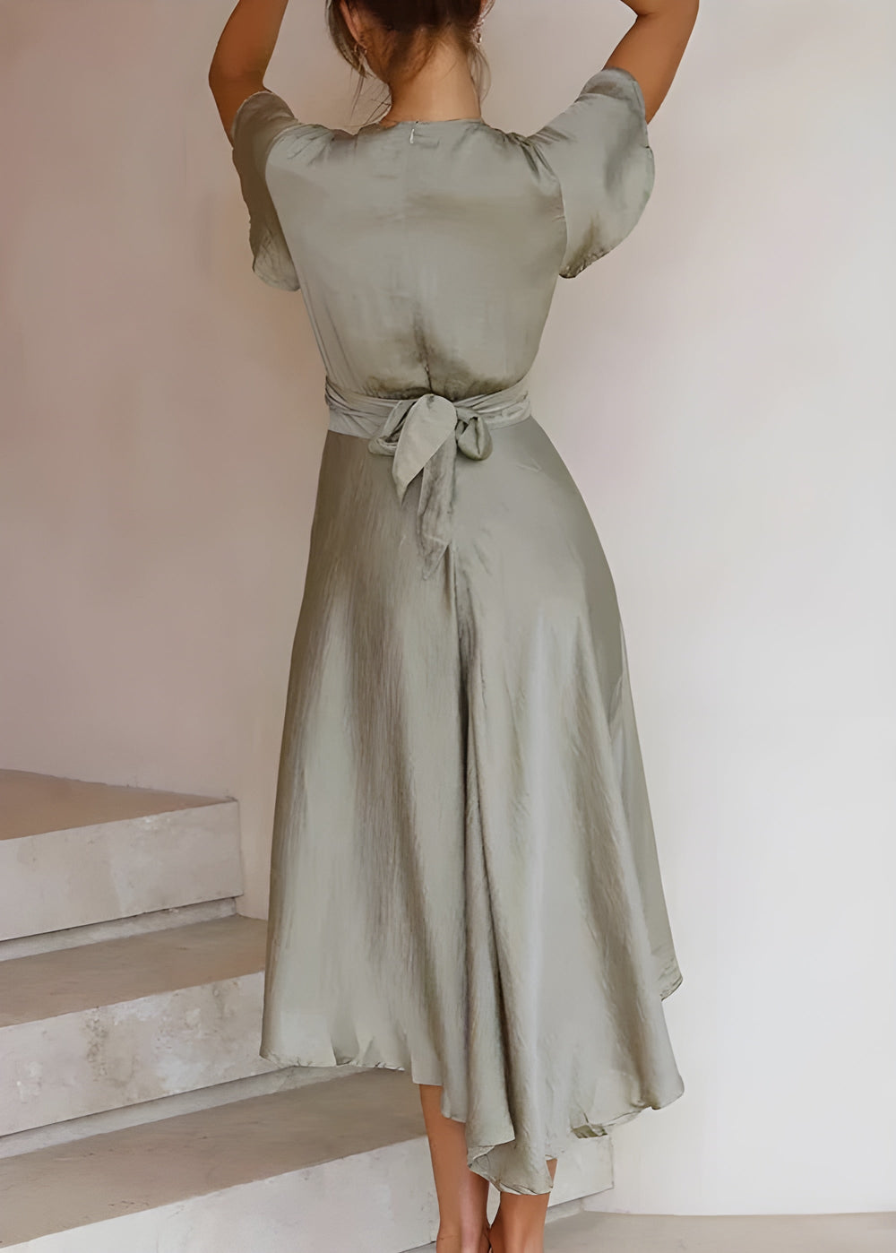 Elly | Ein wunderschön schmeichelndes Kleid