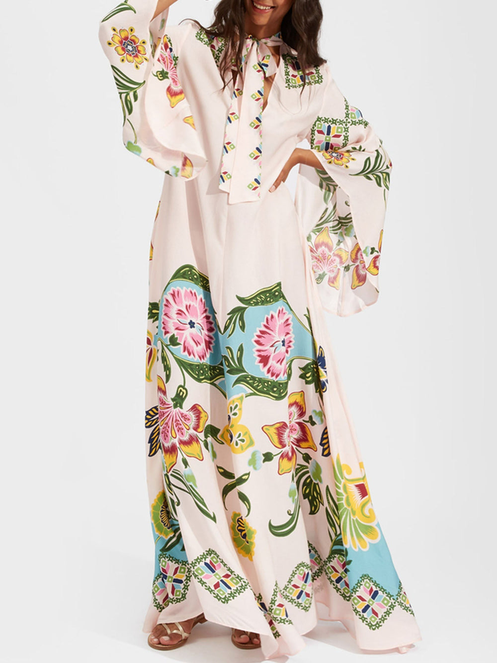 Zanira | Langärmeliges Blumen Kleid