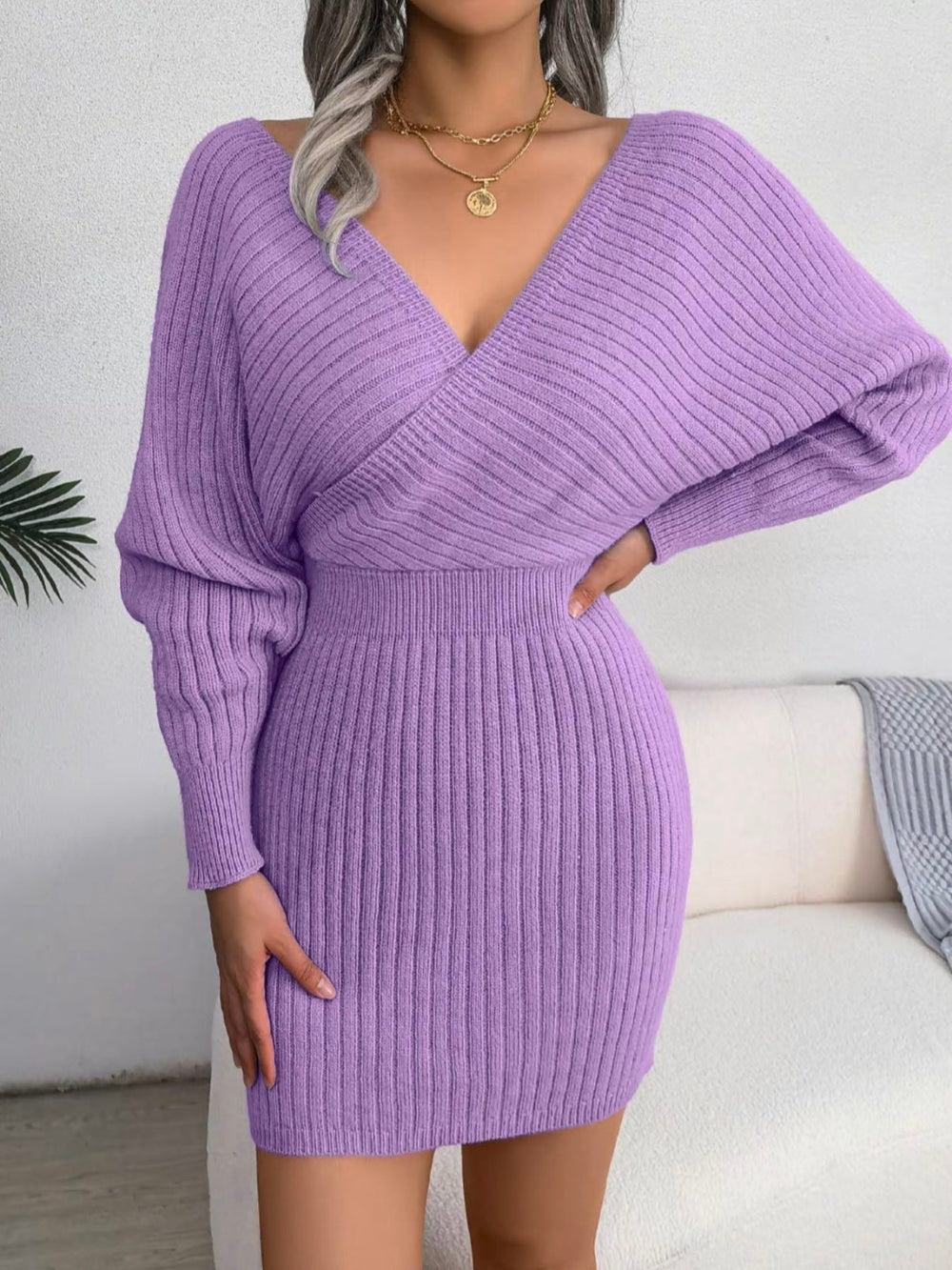 Chloe | V-Ausschnitt Strickkleid