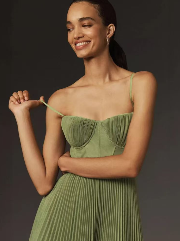 Jasira | Romantisches plissiertes Kleid