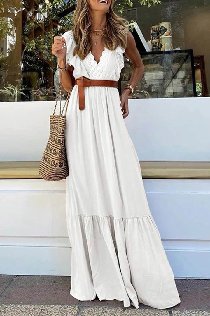 Blanca | Maxikleid aus Spitze mit V-Ausschnitt und Volant