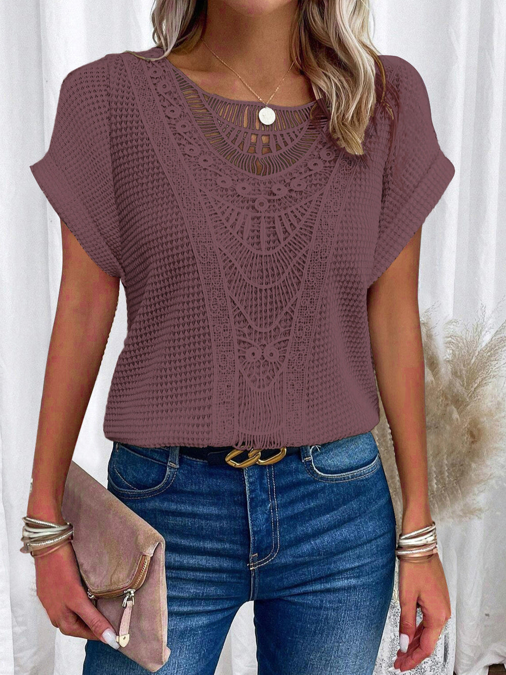 Magnolia | Kurzärmliges Top mit Spitzen-Details
