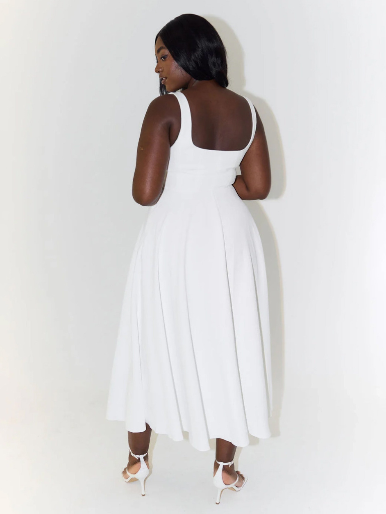 Lucinda | Kleid mit purpurroter Eleganz