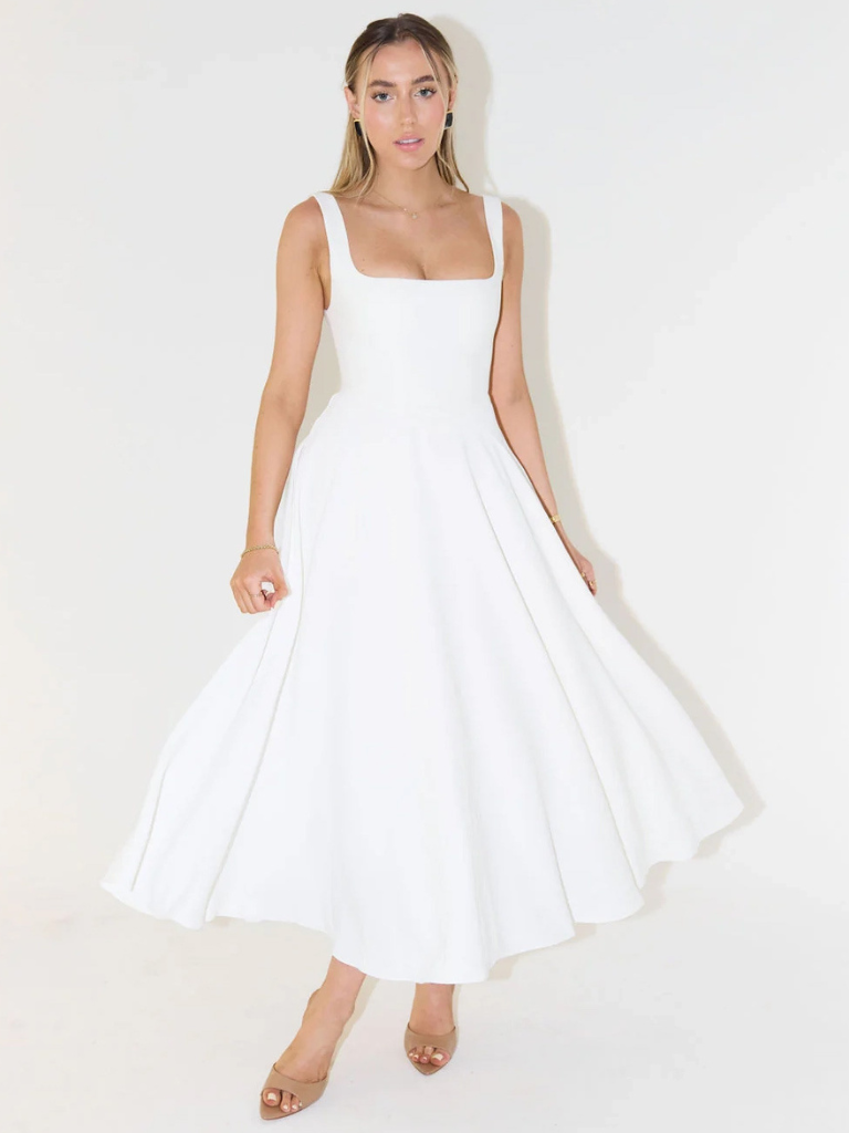 Lucinda | Kleid mit purpurroter Eleganz