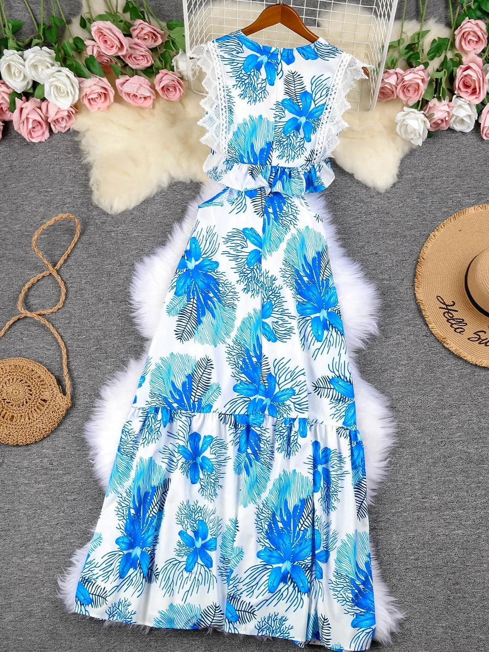 Margie | Trendiges ärmelloses Spitzen-Maxikleid
