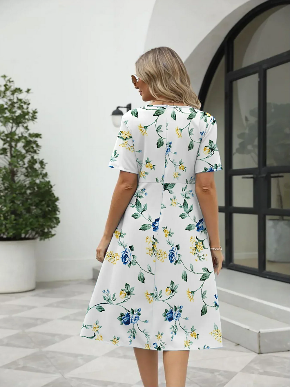 Nuvella Bedrucktes Sommerkleid mit Reißverschluss
