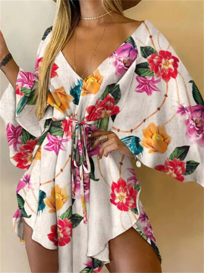 Daisy | Boho-Minikleid mit floralem V-Ausschnitt
