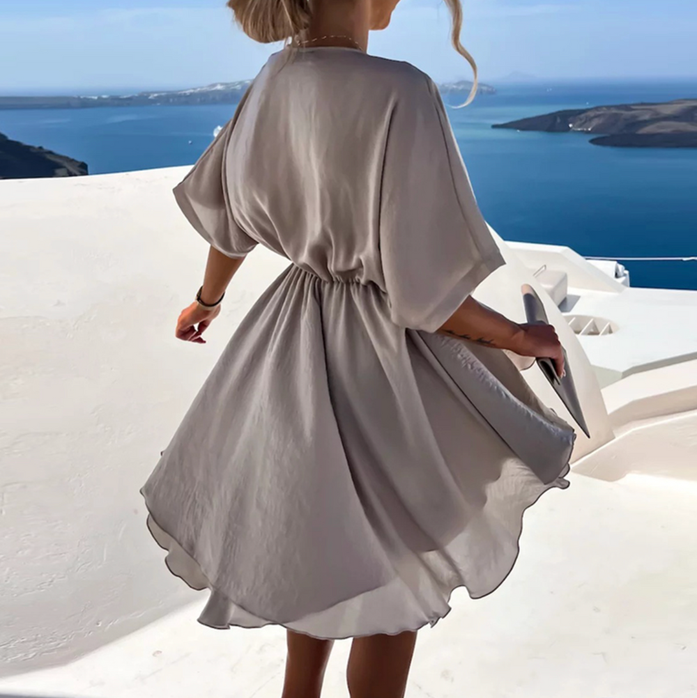 Kiana | Schickes, fließendes Minikleid