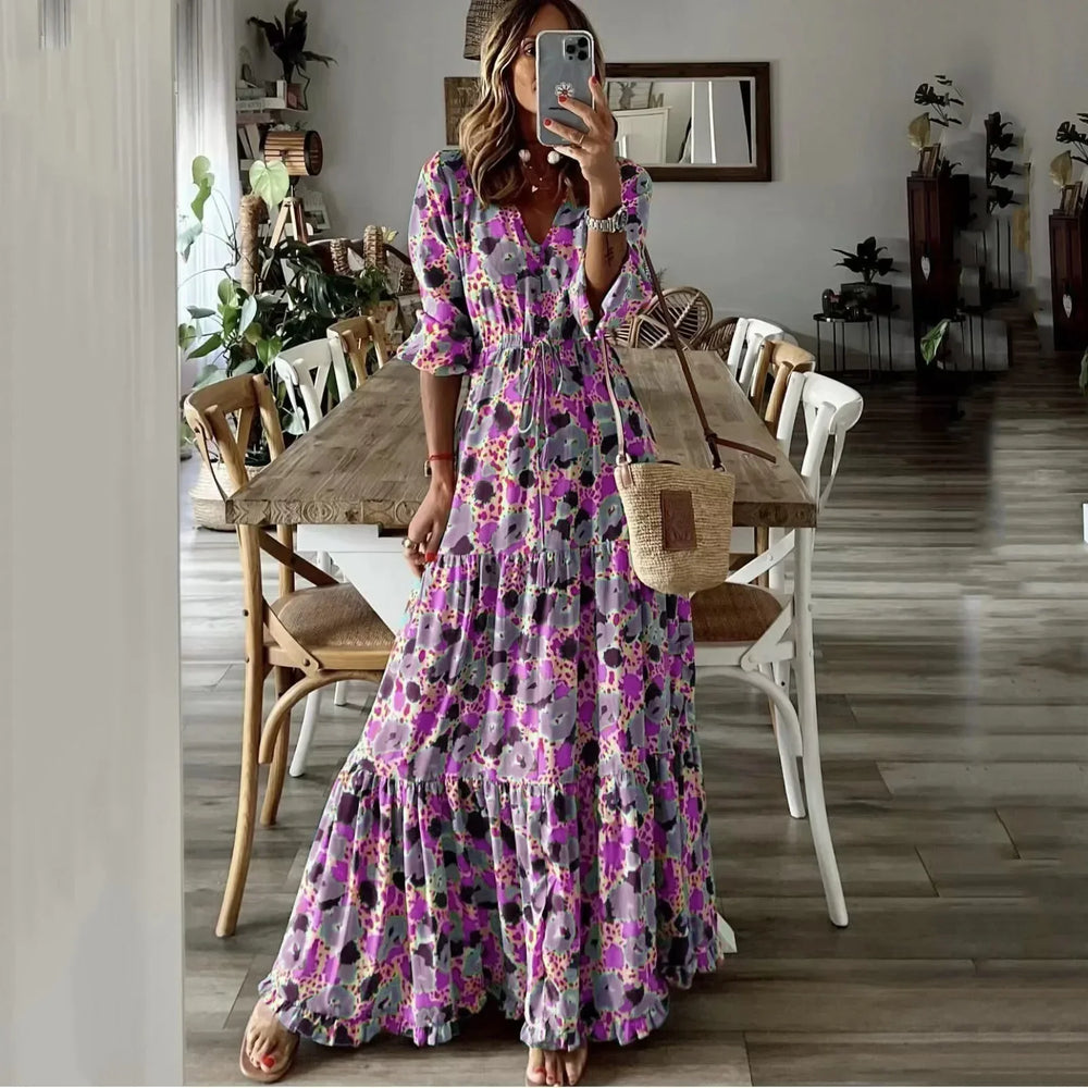 Liora | Bedrucktes Maxikleid mit V-Ausschnitt und Schwung