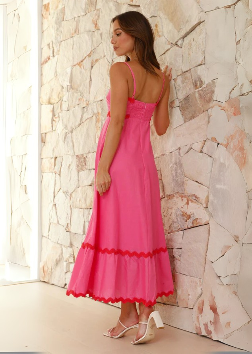 Dana | Wunderschönes und luftiges Sommerkleid