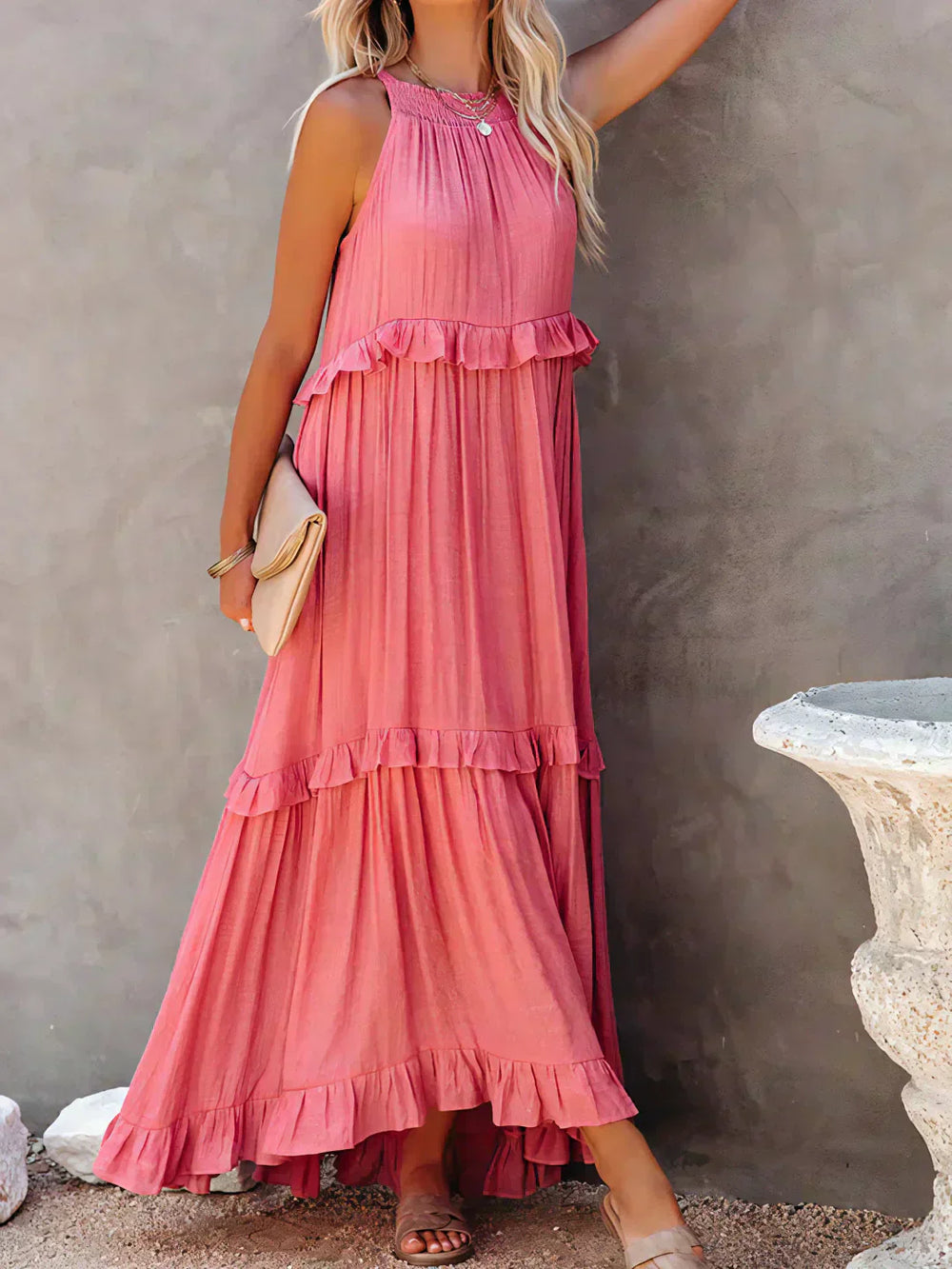 Sarah | Maxikleid mit Rüschen und Halterneck