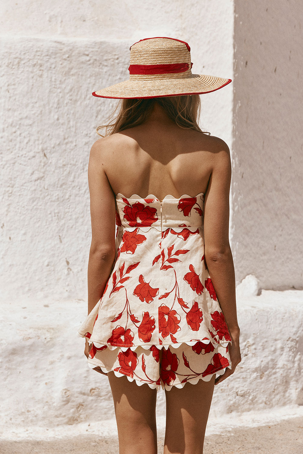 Rosella | Zweiteiliges Set mit Blumenmuster, Rüschentop und Shorts mit elastischer Taille und welligem Saum