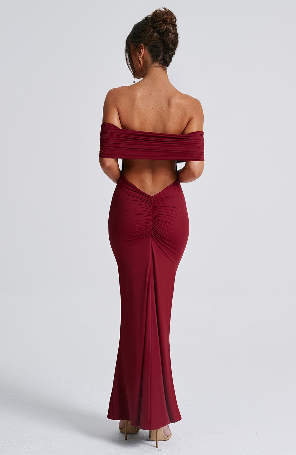 Isadora | Schulterfreies Maxikleid