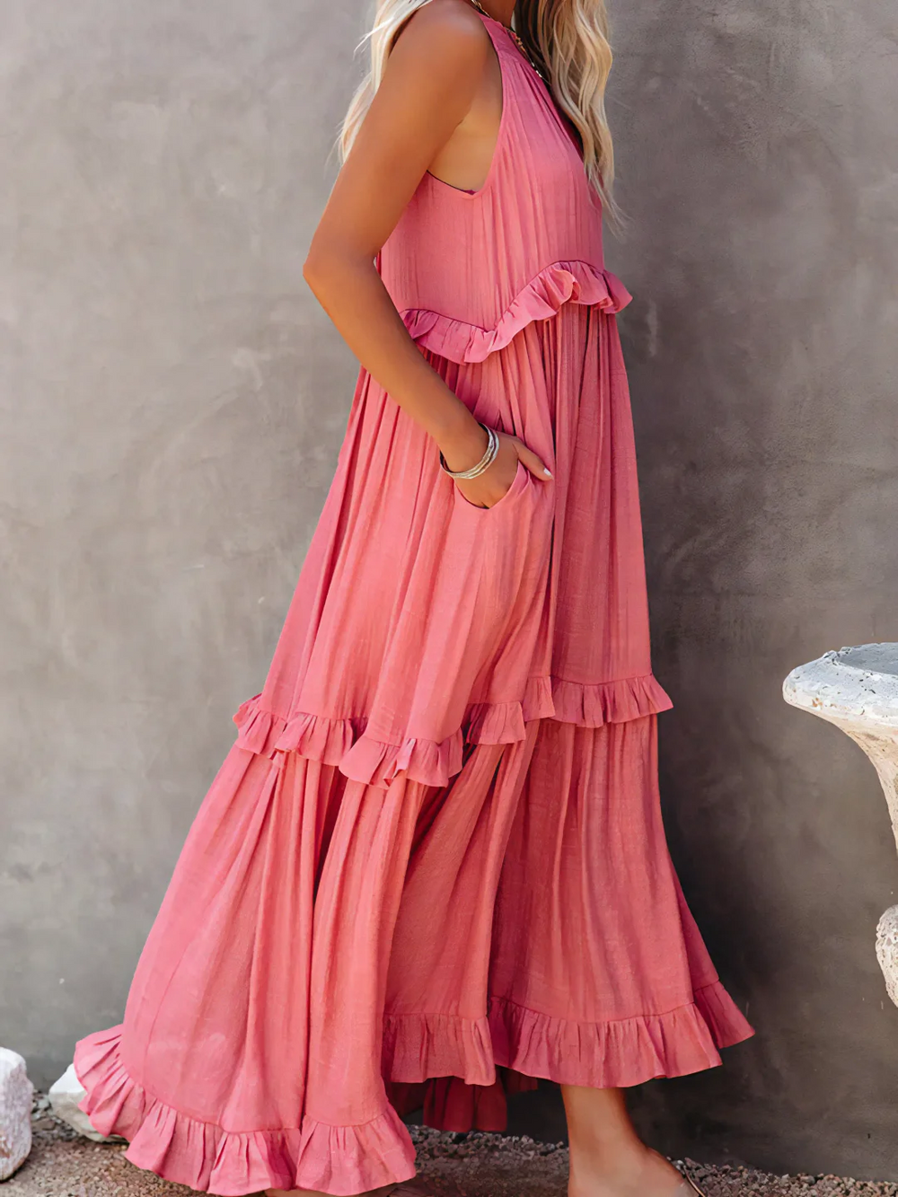 Vesa | Fließendes Kleid mit Rüschen