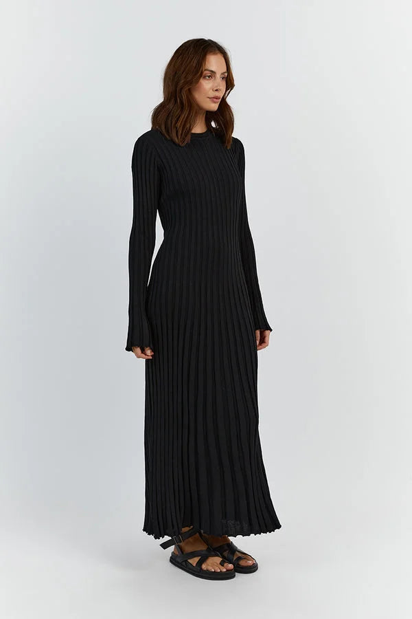 Elodie | Strick-Midikleid mit Rundhalsausschnitt