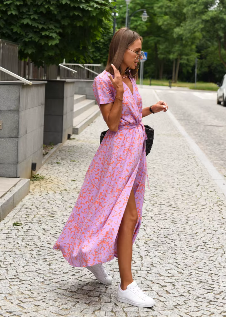 Elianne | Fließendes und modernes Sommerkleid