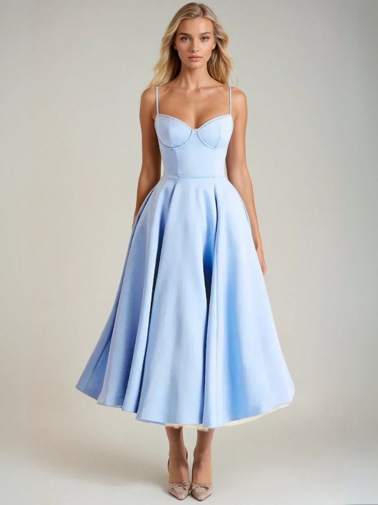 Oona | ELEGANTES MIDIKLEID MIT TRÄGERN