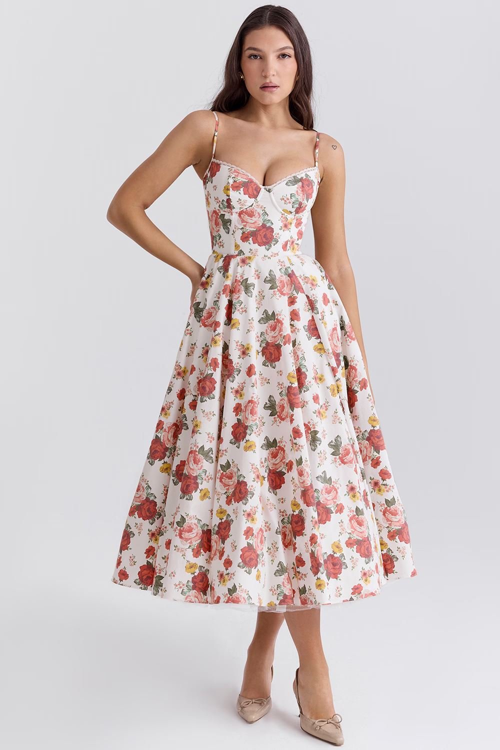 Oona | ELEGANTES MIDIKLEID MIT TRÄGERN