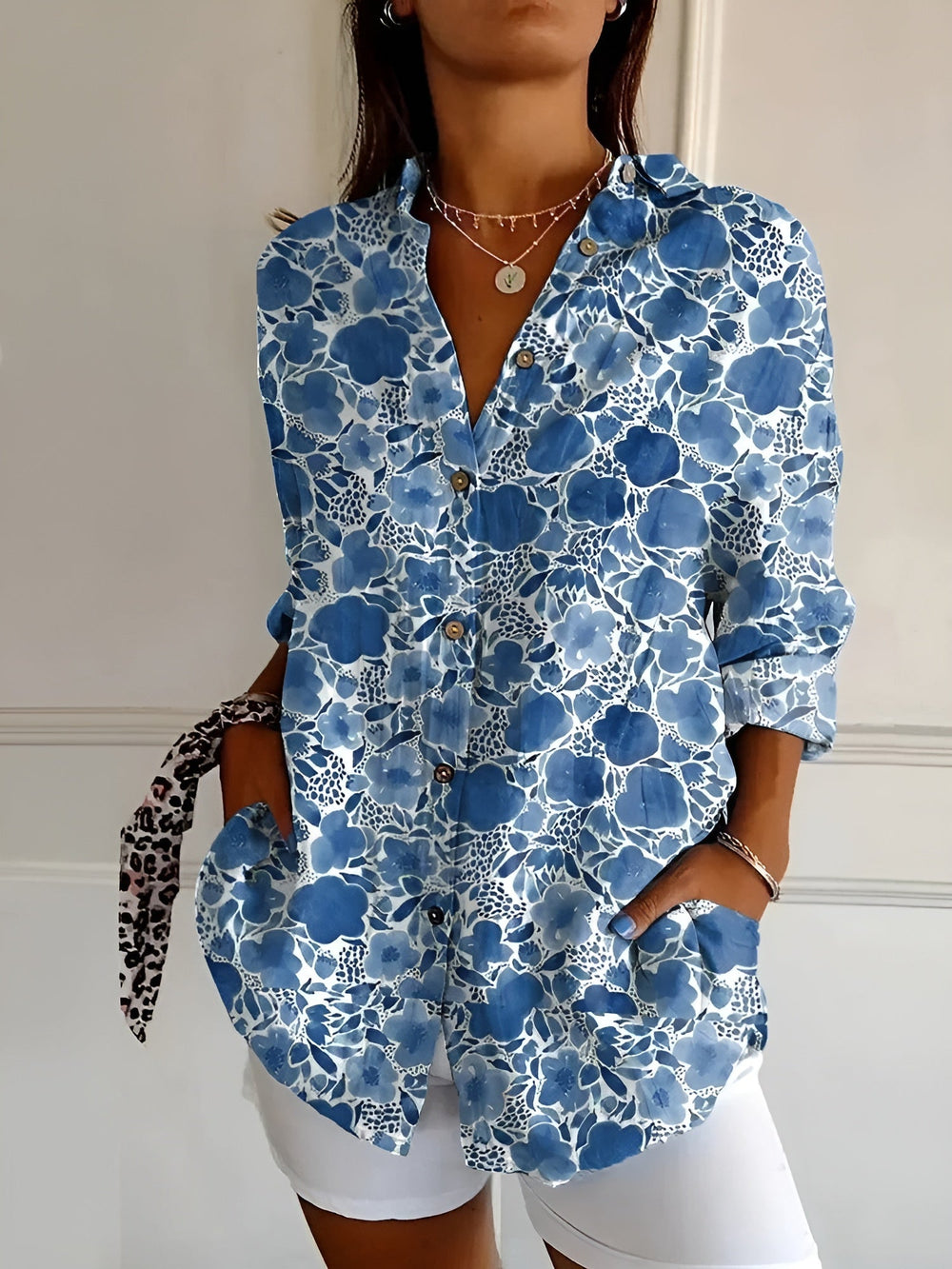 Eleanor | Elegante Blumenmuster-Frontbluse