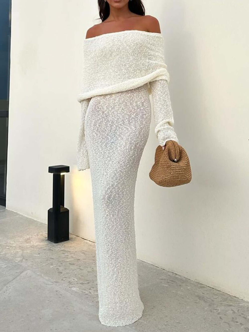 Kenvira | Schulterfreies Kleid