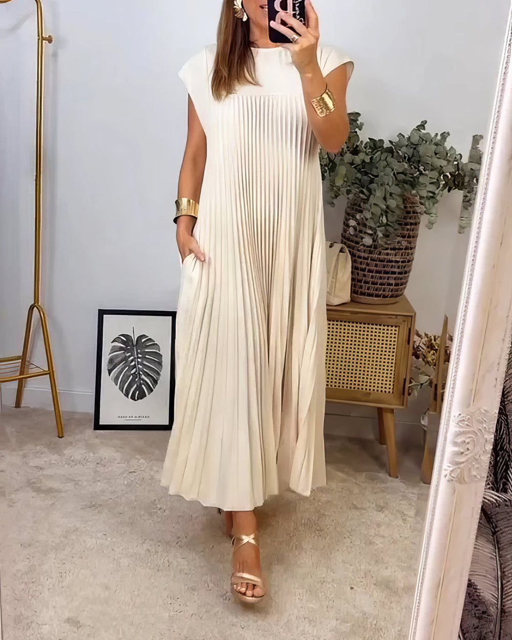 Eleonora | Ärmeloses Plisseekleid, elegant und zeitlos