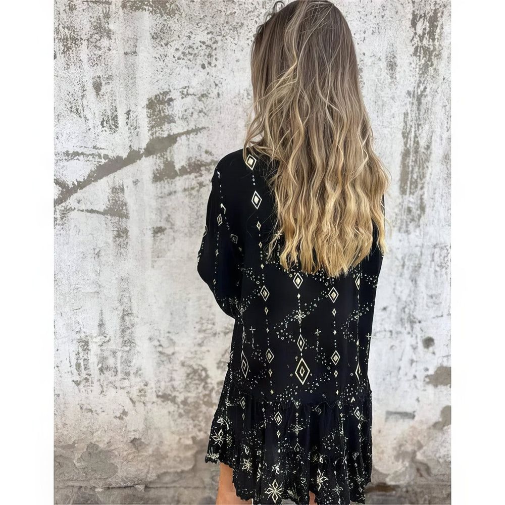 Mara | Trendiges Mini-Kleid mit langen Ärmeln